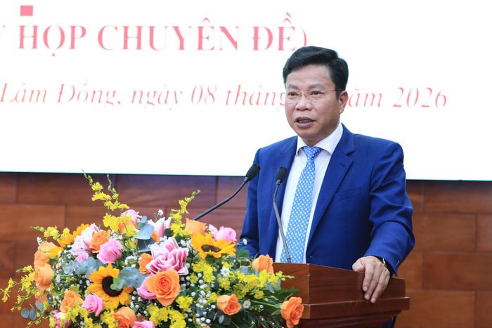 Phó Bí thư Tỉnh ủy, Chủ tịch HĐND tỉnh Lâm Đồng Lưu Văn Trung phát biểu bế mạc kỳ họp