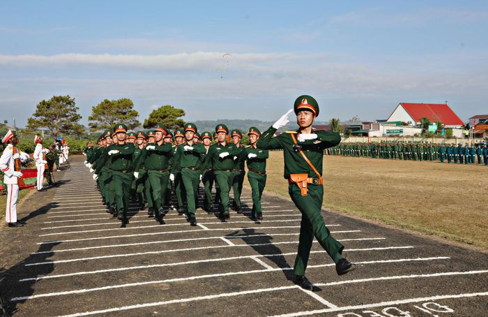Trải qua 81 năm xây dựng, chiến đấu và trưởng thành LLVT tỉnh Lâm Đồng không ngừng lớn mạnh. Ảnh tư liệu