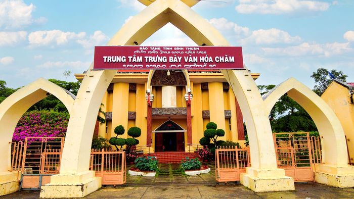 Trung tâm Trưng bày Văn hóa Chăm, một trong 2 nơi diễn ra Lễ hội Katê