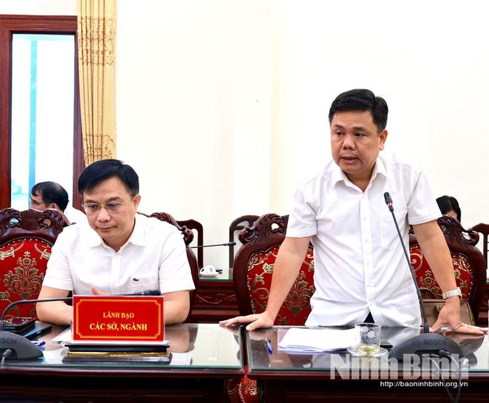 Đại diện lãnh đạo Sở Xây dựng phát biểu tại buổi làm việc
