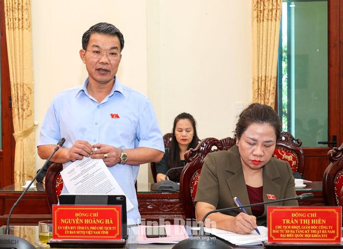 Đồng chí Nguyễn Hoàng Hà, Ủy viên Ban Thường vụ Tỉnh ủy, Phó Chủ tịch Thường trực Ủy ban MTTQ Việt Nam tỉnh phát biểu tại buổi làm việc.