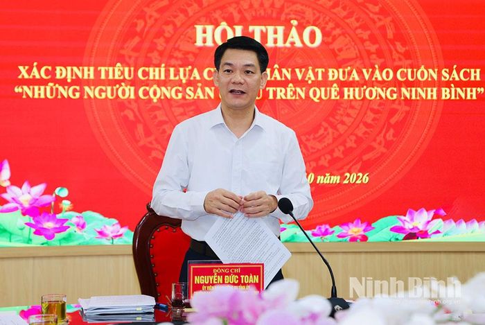 Đồng chí Nguyễn Đức Toàn, Ủy viên Ban Thường vụ Tỉnh ủy, Trưởng Ban Tuyên giáo Tỉnh ủy phát biểu kết luận Hội thảo.