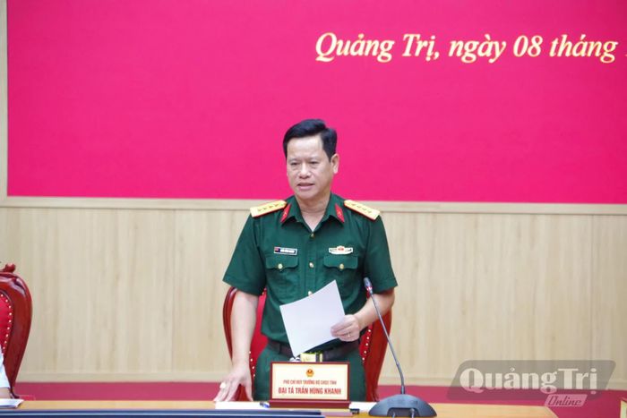 Đại tá Trần Hùng Khanh, Phó Chỉ huy trưởng Bộ Chỉ huy Quân sự tỉnh phát biểu tại hội nghị - Ảnh: H.N