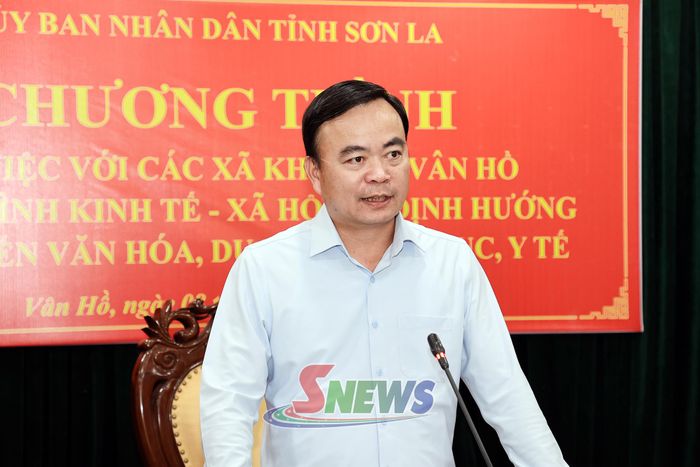Đồng chí Phó Chủ tịch Thường trực UBND tỉnh phát biểu tại cuộc làm việc.