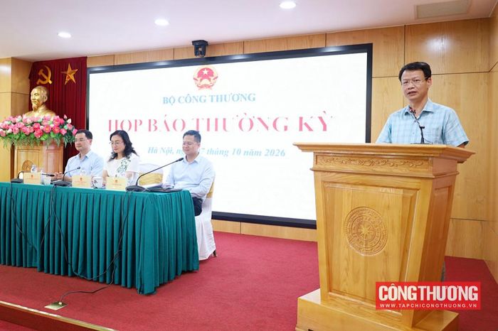 Theo Phó Cục trưởng Cục Công nghiệp Phạm Văn Quân, Quy chuẩn kỹ thuật quốc gia về trụ sạc, trạm sạc xe điện hướng tới 5 mục tiêu chính, gồm: bảo đảm an toàn; nâng cao tính tương thích; minh bạch thông tin đối với người sử dụng; bảo vệ hệ thống điện; và xa hơn là hình thành hệ thống sạc thông minh
