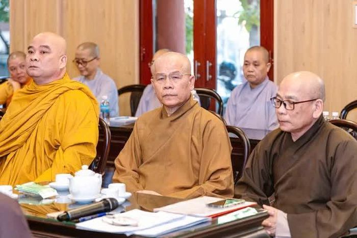 Chư tôn đức tham dự