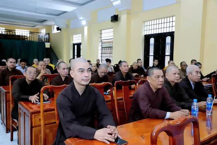 Đại biểu tham dự