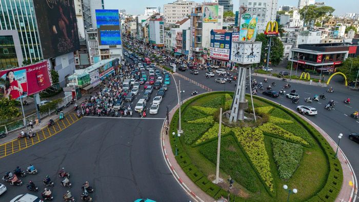 Khu vực vòng xoay Điện Biên Phủ đã áp dụng đèn tín hiệu giao thông từ tháng 5/2026.