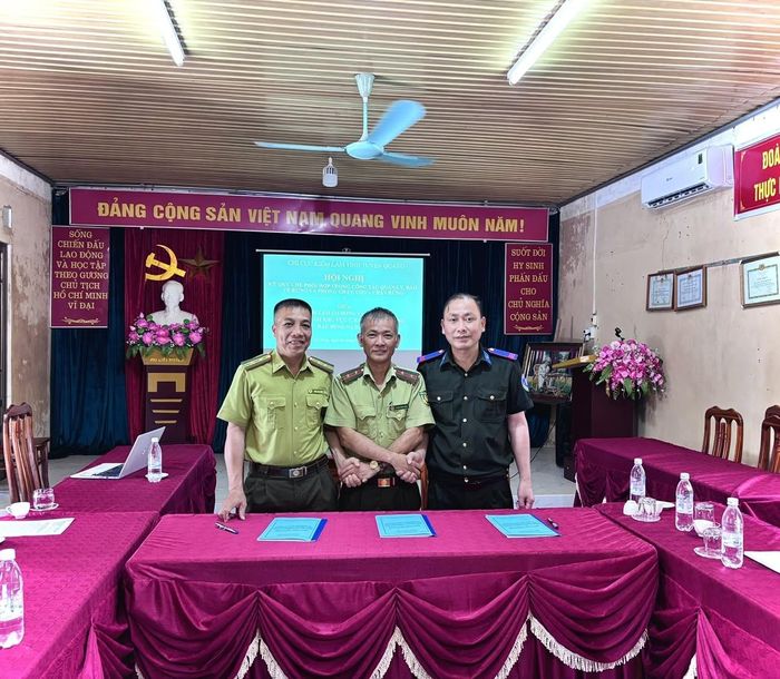 Ký kết quy chế phối hợp bảo vệ và PCCC rừng 3 đơn vị: Đội Kiểm lâm cơ động và PCCCR số I; Hạt Kiểm lâm khu vực V; Ban Quản lý rừng đặc dụng Nà Hang.