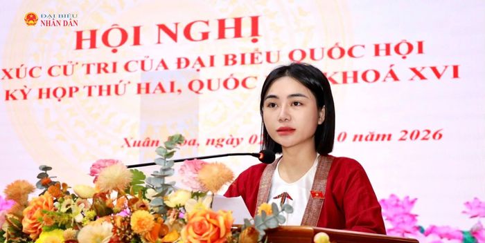 ĐBQH Nguyễn Lê Ngọc Linh phát biểu tại hội nghị tiếp xúc cử tri xã Thọ Ngọc, Xuân Hoà. Ảnh: Quốc Hương