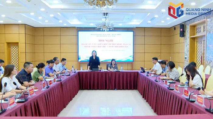 ĐBQH hoạt động chuyên trách tại Ủy ban Pháp luật và Tư pháp Trần Thị Kim Nhung phát biểu kết luận hội nghị. Ảnh: Q.M.G