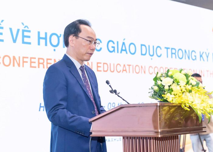 Bộ trưởng Bộ GD-ĐT Hoàng Minh Sơn phát biểu khai mạc Hội nghị quốc tế về hợp tác giáo dục trong kỷ nguyên số năm 2026. Ảnh: Mạnh Hưng