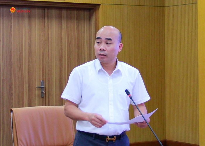 Phó trưởng Phòng Biển và Biến đổi khí hậu, Sở Nông nghiệp và Môi trường tỉnh Ninh Bình Trần Duy Chinh phát biểu tại hội nghị