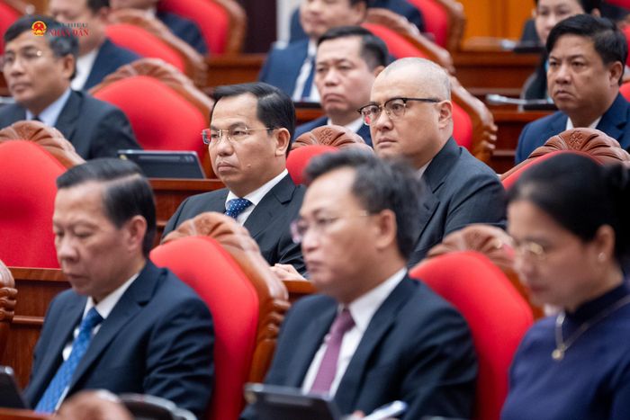 Các đại biểu dự phiên bế mạc hội nghị. Ảnh: Phạm Thắng