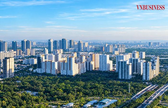 Lãi suất neo cao đang tác động đáng kể đến thanh khoản thị trường bất động sản.
