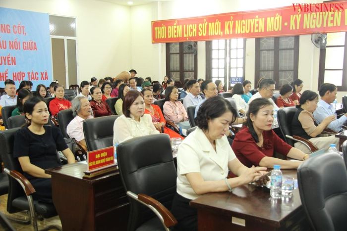 Quang cảnh hội nghị. 