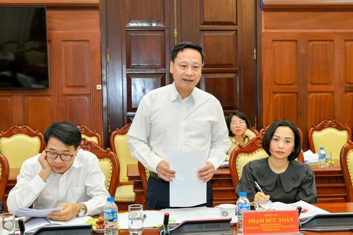 Ông Phạm Đức Toàn, Phó Trưởng Ban Thi đua - Khen thưởng Trung ương, Trưởng đoàn kiểm tra phát biểu