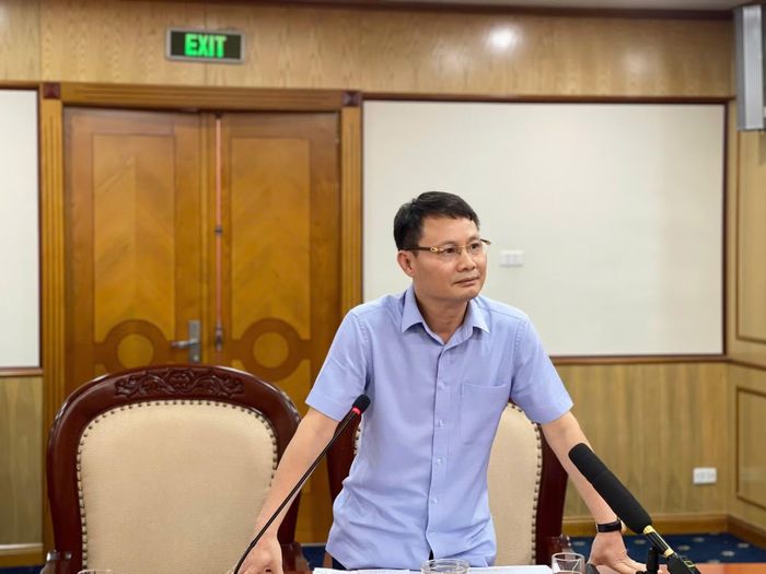 Thiếu tướng Đào Hồng Sơn, Phó Cục trưởng Cục Cảnh sát Điều tra tội phạm về tham nhũng, kinh tế, buôn lậu, Bộ Công an tham luận tại hội nghị.