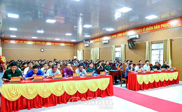 Các đại biểu dự lễ khai mạc diễn tập chiến đấu phòng thủ xã Vĩnh Phước năm 2026.