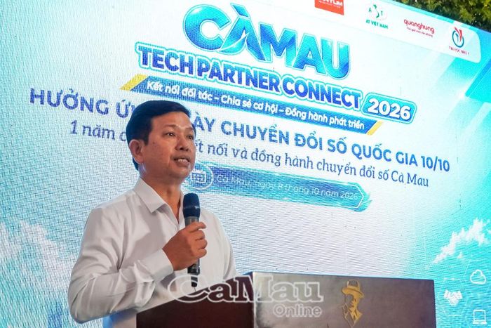 Ông Ngô Hồng Thuận, Phó Giám đốc Sở Khoa học và Công nghệ tỉnh Cà Mau, phát biểu tại chương trình.