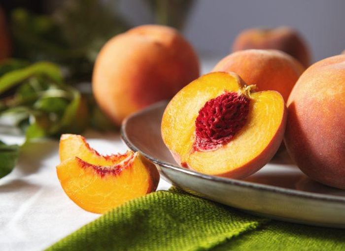 Có nhiều loại đào khác nhau được trồng và bán trên thị trường - Ảnh minh hoạ