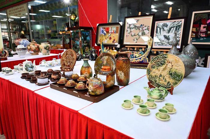 Một số sản phẩm tham dự Hội thi Sản phẩm thủ công mỹ nghệ Việt Nam năm 2026. Ảnh: Cục Kinh tế hợp tác và Phát triển nông thôn - Bộ Nông nghiệp và Môi trường.