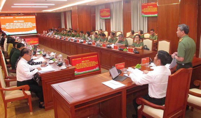 Quang cảnh hội thảo