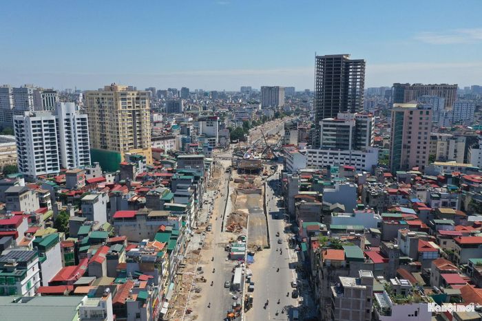 Hai cầu vượt là những hạng mục quan trọng trên tuyến Vành đai 1 đoạn Hoàng Cầu - Voi Phục.