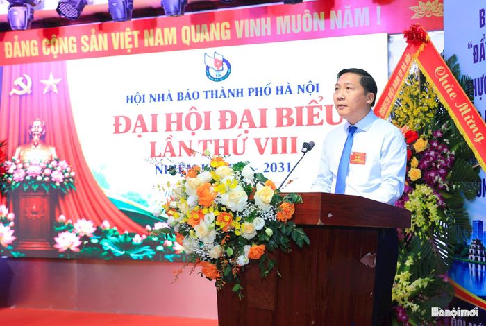 Tổng Giám đốc Cơ quan Báo và Phát thanh truyền hình Hà Nội Nguyễn Thanh Liêm phát biểu.