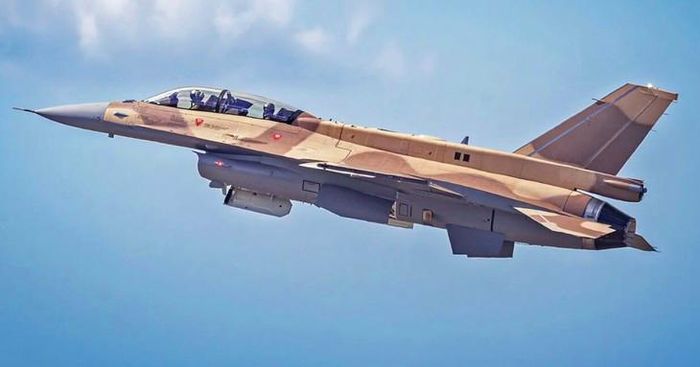 Máy bay F-16 Block 72 trong chuyến bay đầu tiên