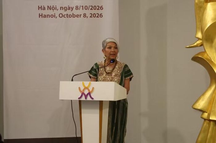 Nhà báo, nhà văn, nhà hoạt động văn hóa Kyra Núñez de León giới thiệu những câu chuyện về người phụ nữ Mexico qua bộ sưu tập ảnh lịch sử