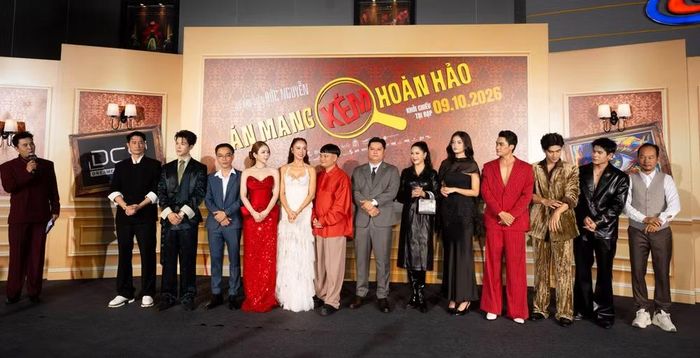 “Án mạng xém hoàn hảo” chính thức khởi chiếu từ ngày 9.10.2026, sẵn sàng đưa khán giả vào một cuộc điều tra vừa hồi hộp, vừa hài hước và không ngừng “bẻ lái”