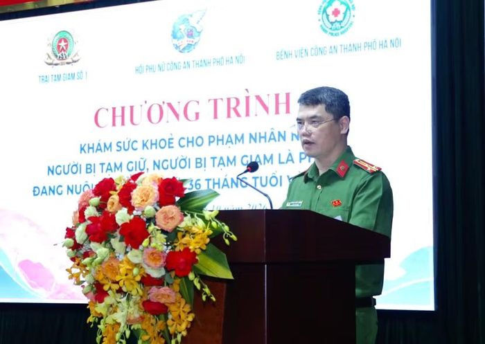 Thượng tá Phạm Chiến Thắng - Phó Bí thư Đảng ủy, Phó Giám thị Trại tạm giam số 1 phát biểu