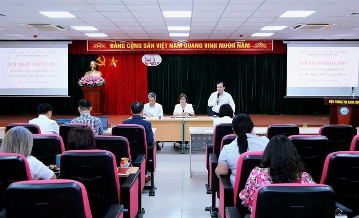  Quang cảnh Hội nghị. 