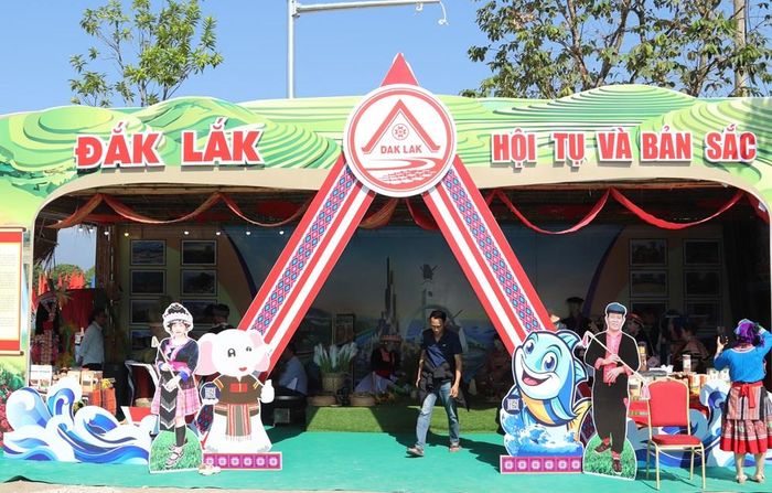 Không gian trưng bày của tỉnh Đắk Lắk