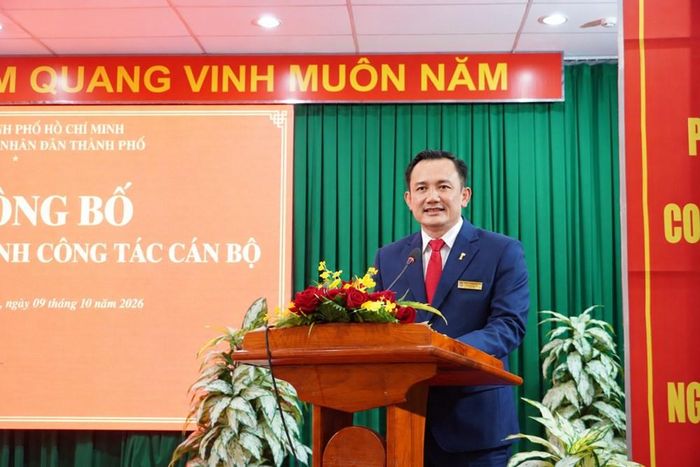 Ông Võ Quốc Thắng, Bí thư Đảng ủy phát biểu nhận nhiệm vụ
