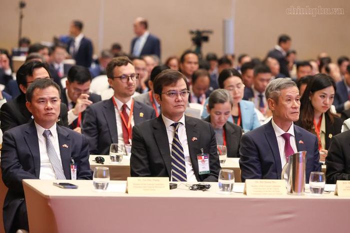 Các đại biểu tham dự Diễn đàn - Ảnh: chinhphu.vn/Nhật Bắc
