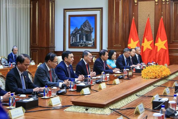 Thủ tướng khẳng định Việt Nam sẽ phối hợp chặt chẽ, ủng hộ Campuchia tổ chức thành công Hội nghị cấp cao Pháp ngữ lần thứ 20 vào tháng 11/2026 - Ảnh: chinhphu.vn/Nhật Bắc