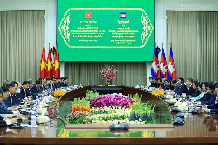 Hai bên nhất trí phấn đấu nâng kim ngạch thương mại song phương lên 20 tỷ USD trong thời gian tới - Ảnh: chinhphu.vn/Nhật Bắc