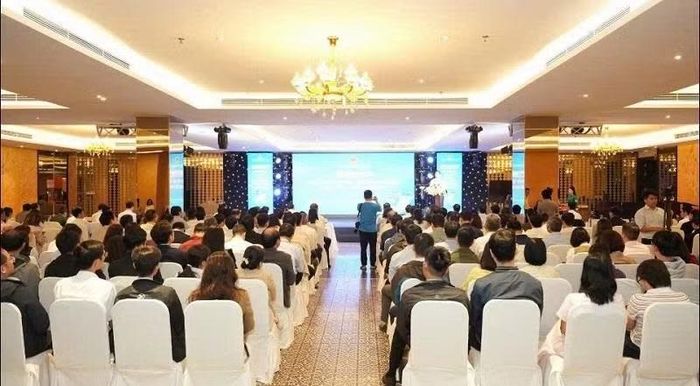 Ba nền tảng hướng đến tạo dữ liệu phục vụ công tác quản lý, điều hành; đồng thời giúp người dân thuận lợi hơn khi đóng góp ý tưởng, doanh nghiệp giảm trở ngại trong hoạt động sản xuất, kinh doanh và nhà đầu tư dễ tiếp cận các cơ hội đầu tư tại Huế. (Ảnh: Quang Tiến)