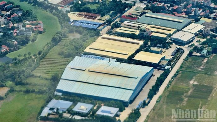 Một khu công nghiệp đồng bằng sông Hồng chụp từ trên máy bay. (Ảnh: HNV)