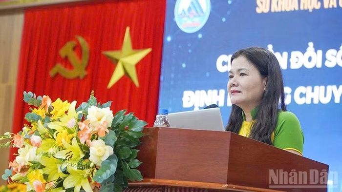 Phó Giám đốc Sở Khoa học và Công nghệ thành phố Đà Nẵng Phạm Thị Ngọc Quyên phát biểu tại hội thảo. (Ảnh: QV)