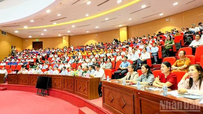 Đại biểu tham dự hội thảo. (Ảnh: BÁ DŨNG)