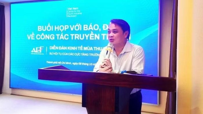Ông Lê Trường Duy, Giám đốc Trung tâm Cách mạng công nghiệp lần thứ 4 tại Thành phố Hồ Chí Minh thông tin về AEF 2026. (Ảnh: CAO TÂN)