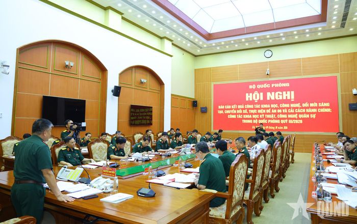  Quang cảnh hội nghị.