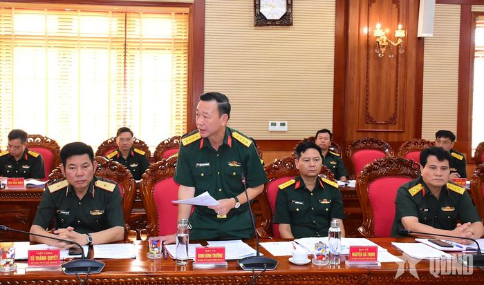 Các đại biểu phát biểu tại hội nghị. 