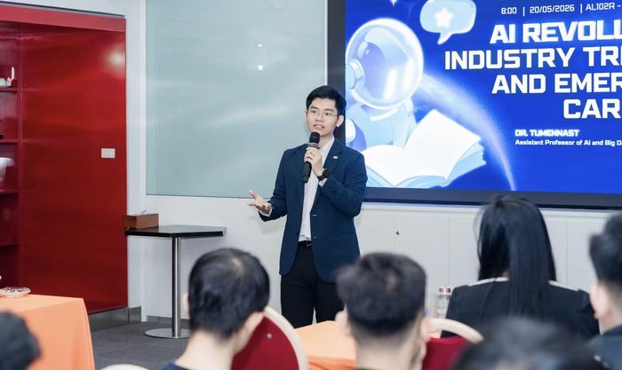 Khánh Toàn tham gia triển khai các hoạt động hợp tác giáo dục quốc tế.