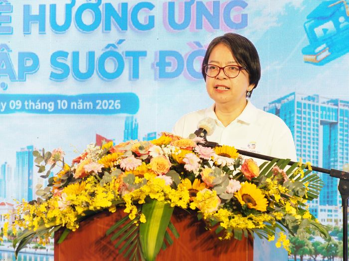 Bà Võ Thị Trung Trinh, Giám đốc Trung tâm Chuyển đổi số TPHCM, phát biểu tại Ngày hội Công dân số TPHCM