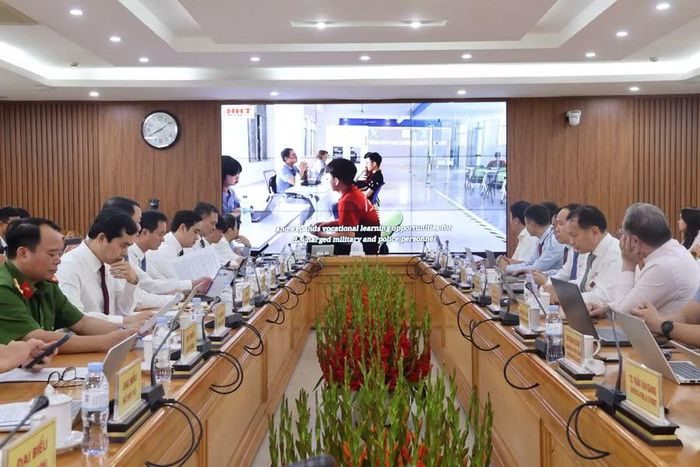 Lễ ký kết thỏa thuận hợp tác giữa tỉnh Hà Tĩnh với Trường Cao đẳng Công nghệ cao Hà Nội giai đoạn 2026–2030.