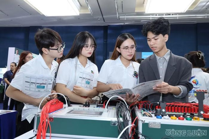 Các yêu cầu về nhật ký nghiên cứu, dữ liệu gốc và khai báo việc sử dụng công nghệ số, trí tuệ nhân tạo (AI) chỉ áp dụng đối với phần nghiên cứu được thực hiện kể từ ngày thông tư có hiệu lực.